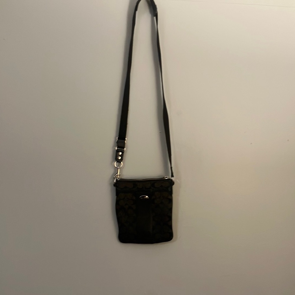 Elegant Black Crossbody Bag